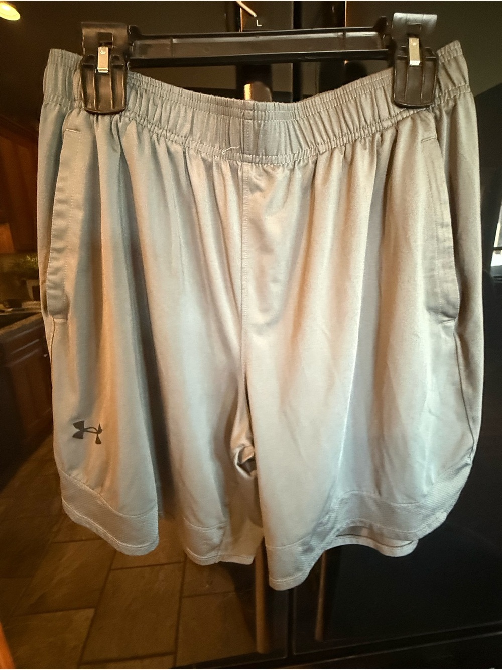 Under Armour Men’s Light Gray Athletic Shorts
